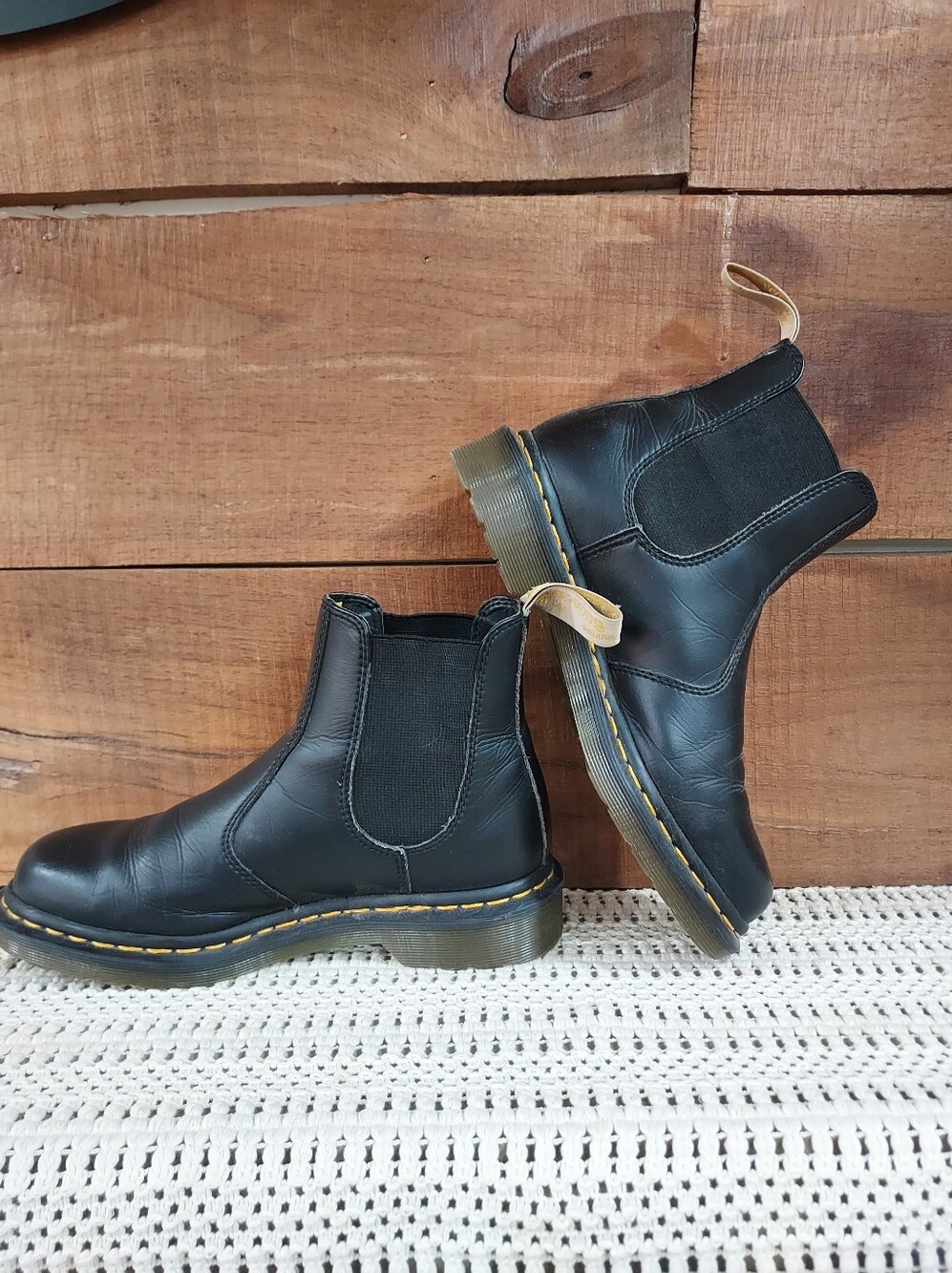 Doc Martens Chelsea Boots